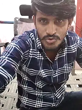 Snapshot of krishjaat43 chatting on 10-19-25, 09:45 krishjaat43 online show from 10-19-25, 09:45