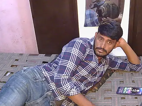 Snapshot of krishjaat43 chatting on 07-12-26, 07:37 krishjaat43 online show from 07-12-26, 07:37