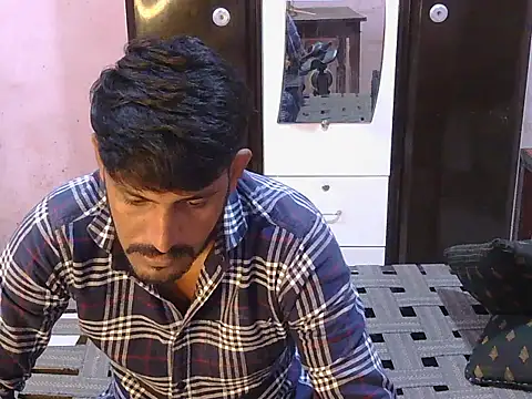 Snapshot of krishjaat43 chatting on 07-08-26, 03:30 krishjaat43 online show from 07-08-26, 03:30