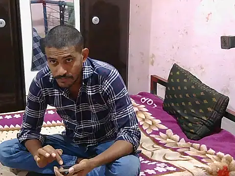 krishjaat43 online show from 12-19-25, 07:44