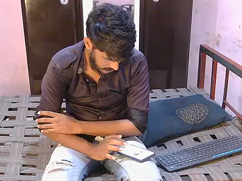 Snapshot of krishjaat43 chatting on 06-15-26, 08:25 krishjaat43 online show from 06-15-26, 08:25