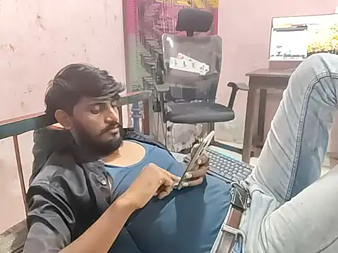 Snapshot of krishjaat43 chatting on 10-06-25, 06:41 krishjaat43 online show from 10-06-25, 06:41