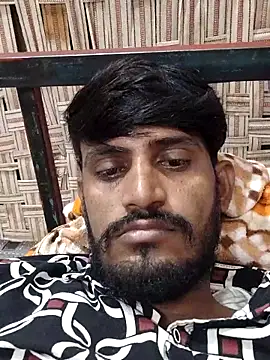Snapshot of krishjaat43 chatting on 09-11-25, 07:03 krishjaat43 online show from 09-11-25, 07:03
