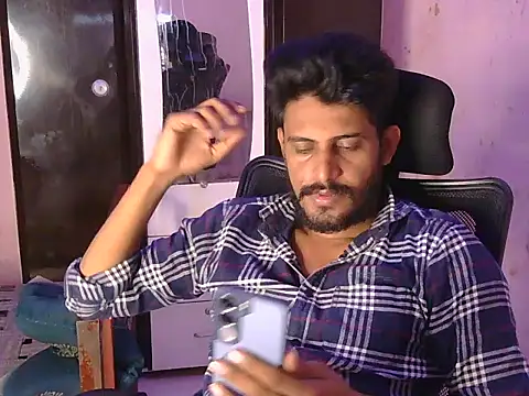 Snapshot of krishjaat43 chatting on 05-23-26, 06:12 krishjaat43 online show from 05-23-26, 06:12
