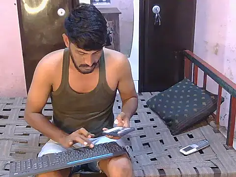 Snapshot of krishjaat43 chatting on 07-21-26, 04:14 krishjaat43 online show from 07-21-26, 04:14