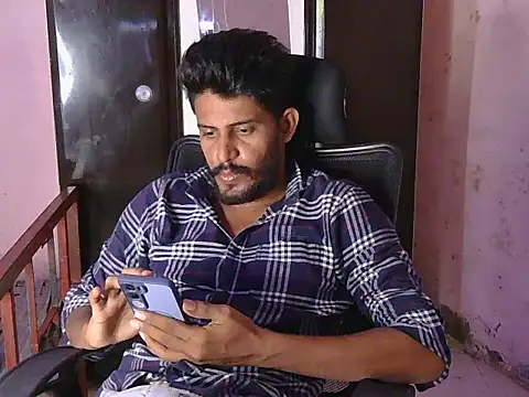 Snapshot of krishjaat43 chatting on 05-24-26, 06:13 krishjaat43 online show from 05-24-26, 06:13