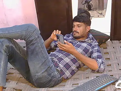 Snapshot of krishjaat43 chatting on 07-13-26, 07:40 krishjaat43 online show from 07-13-26, 07:40