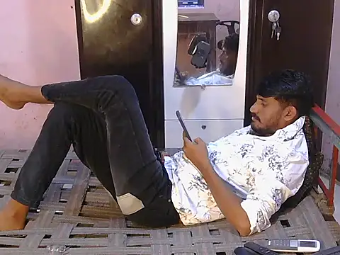 Snapshot of krishjaat43 chatting on 07-23-26, 09:06 krishjaat43 online show from 07-23-26, 09:06