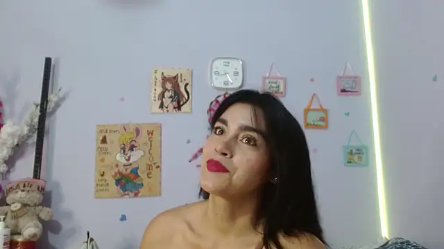 angelly  kate online show from 07-28-26, 02:19