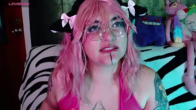 XxGreenGoodxX online show from 09-10-25, 08:19