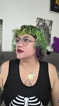 Snapshot of XxGreenGoodxX chatting on 05-21-26, 06:38 XxGreenGoodxX online show from 05-21-26, 06:38