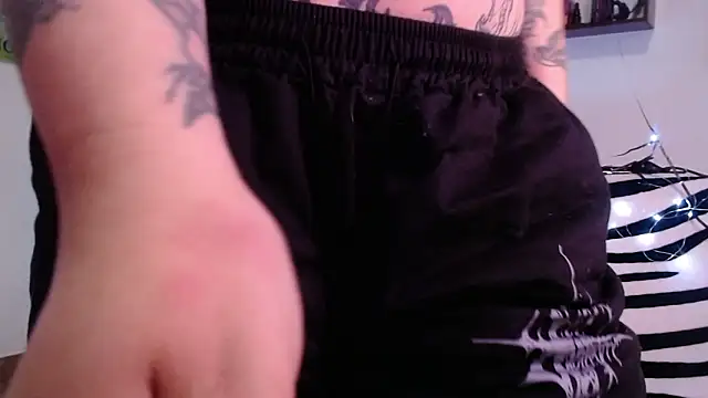 XxGreenGoodxX online show from 02-17-26, 09:56