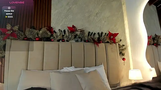  Cris Spicy  online show from 12-14-25, 06:46