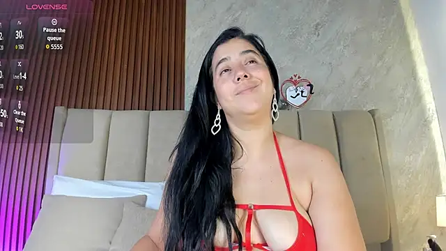  Cris Spicy  online show from 11-08-25, 05:05