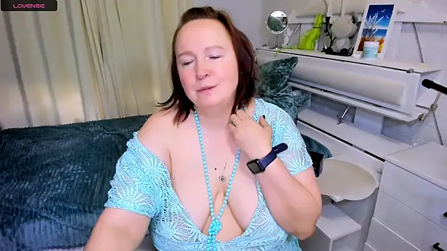 WifeyXRated online show from 04-16-26, 05:41