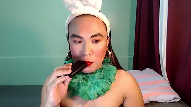 Snapshot of asianayumi chatting on 09-11-25, 10:26 asianayumi online show from 09-11-25, 10:26