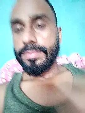 Snapshot of amitkumarkangra chatting on 09-26-25, 02:24 amitkumarkangra online show from 09-26-25, 02:24