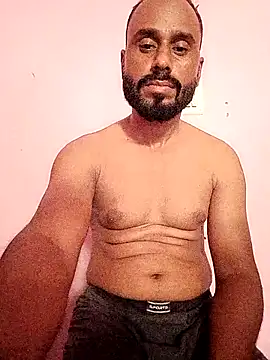 Snapshot of amitkumarkangra chatting on 10-02-25, 05:00 amitkumarkangra online show from 10-02-25, 05:00