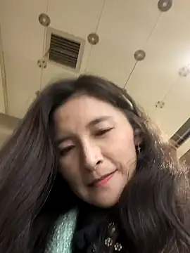 Snapshot of wsyx326 chatting on 10-09-25, 04:24 wsyx326 online show from 10-09-25, 04:24