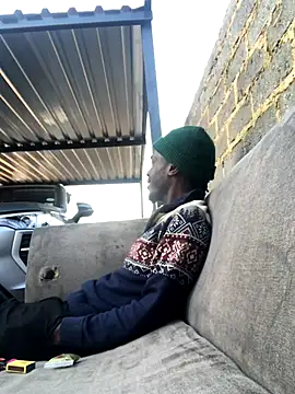 Snapshot of cuminsidebby chatting on 10-10-25, 04:13 cuminsidebby online show from 10-10-25, 04:13