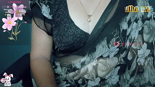 Snapshot of megHana_teLugGu chatting on 09-12-25, 03:50 megHana teLugGu online show from 09-12-25, 03:50