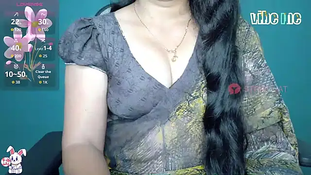 Snapshot of megHana_teLugGu chatting on 10-30-25, 06:12 megHana teLugGu online show from 10-30-25, 06:12