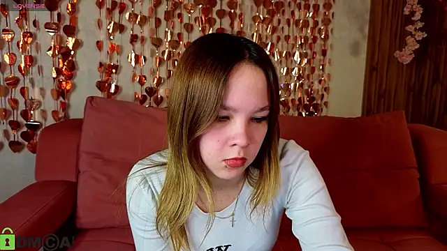 Lori Blossom online show from 02-11-26, 09:42