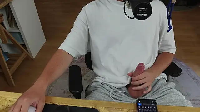 BenReich online show from 07-23-26, 02:14