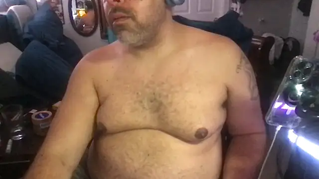 TheGreenEyedBear online show from 03-09-25, 09:35