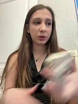 yourfavpsy  online show from 04-02-26, 01:29