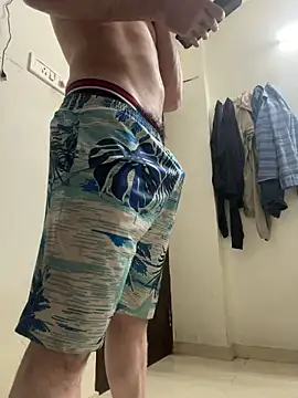 Snapshot of FitNhot_sam chatting on 10-29-25, 07:24 FitNhot sam online show from 10-29-25, 07:24