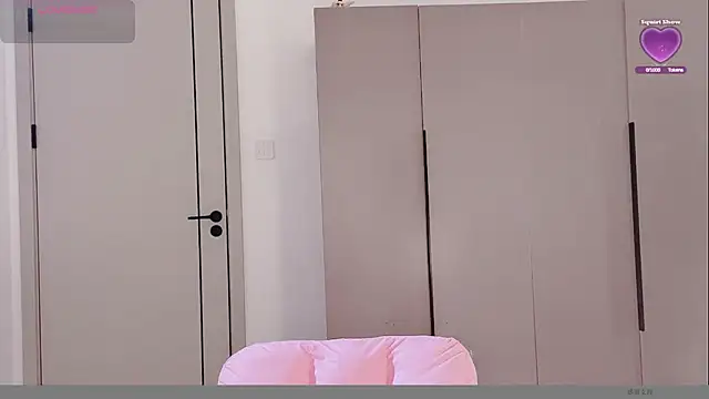 Snapshot of MM-feifei chatting on 03-09-26, 05:33 MM-feifei online show from 03-09-26, 05:33