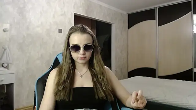 Lio noy online show from 11-29-25, 09:15