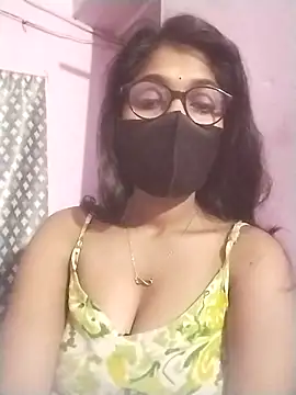 Snapshot of sexykrisha chatting on 10-17-25, 12:47 sexykrisha online show from 10-17-25, 12:47