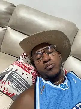 AndyCalifornia1 online show from 11-02-25, 07:02