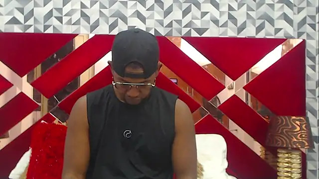 AndyCalifornia1 online show from 11-09-25, 02:43