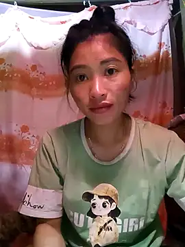 Snapshot of Phuongphuongg chatting on 09-10-25, 05:28 Phuongphuongg online show from 09-10-25, 05:28