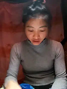 Snapshot of Phuongphuongg chatting on 09-11-25, 02:06 Phuongphuongg online show from 09-11-25, 02:06