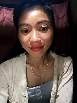 Snapshot of Phuongphuongg chatting on 10-01-25, 02:06 Phuongphuongg online show from 10-01-25, 02:06