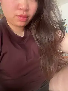 Nhung584 online show from 04-05-26, 12:06