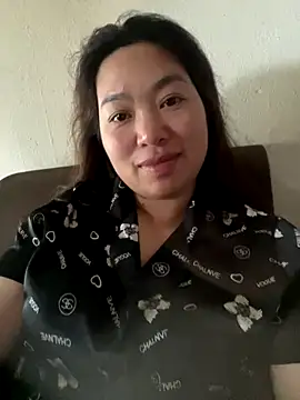 Nhung584 online show from 11-08-25, 08:18