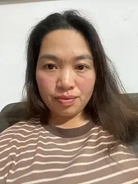 Nhung584 online show from 10-30-25, 02:25