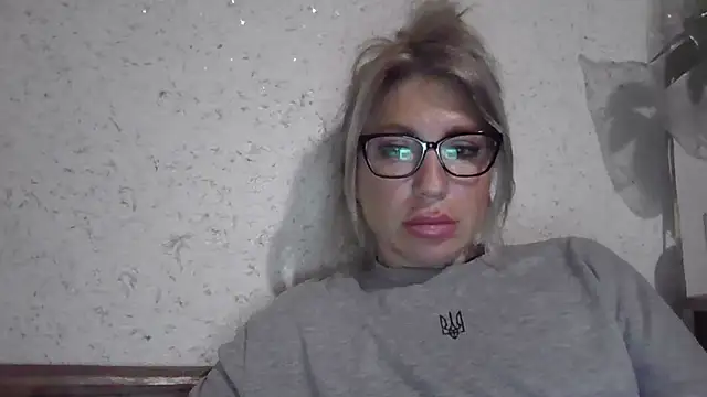 fox red lady7 online show from 04-07-26, 07:37