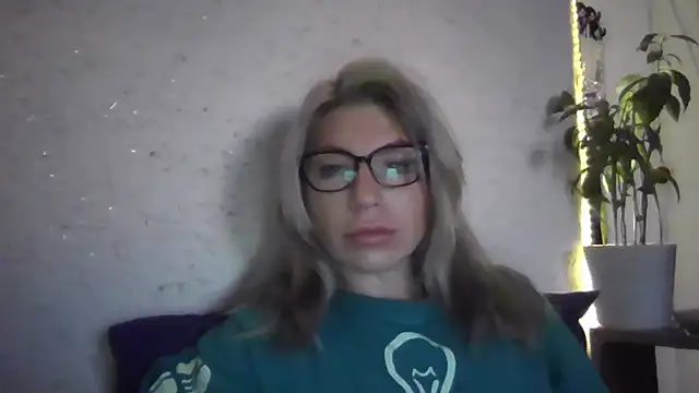 fox red lady7 online show from 11-15-25, 05:33