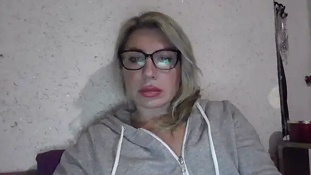 fox red lady7 online show from 02-07-26, 03:31