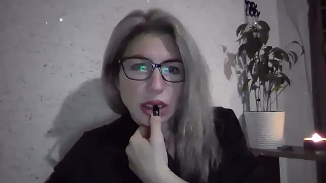 fox red lady7 online show from 12-14-25, 02:44