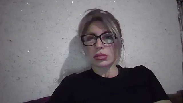 fox red lady7 online show from 02-17-26, 05:43