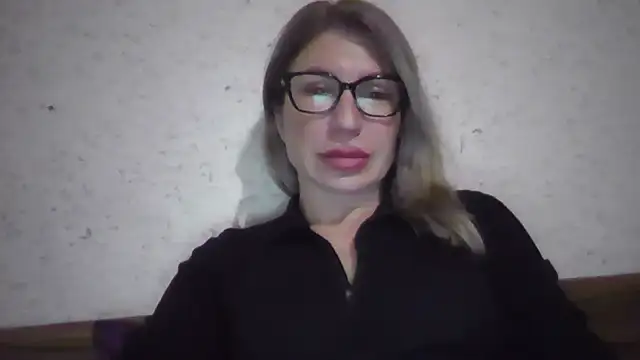 fox red lady7 online show from 02-18-26, 10:17