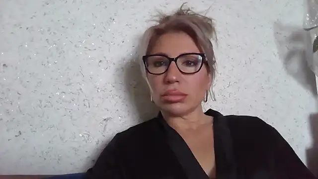 fox red lady7 online show from 04-05-26, 08:32