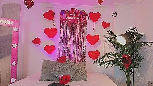 LUNAA    online show from 02-13-26, 03:50